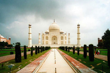 Taxi Hire in Agra